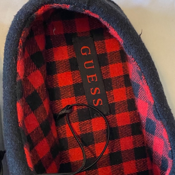 NWT Guess Logo Wylie Slipper Shoes Christmas Holiday Gift - Picture 3 of 6